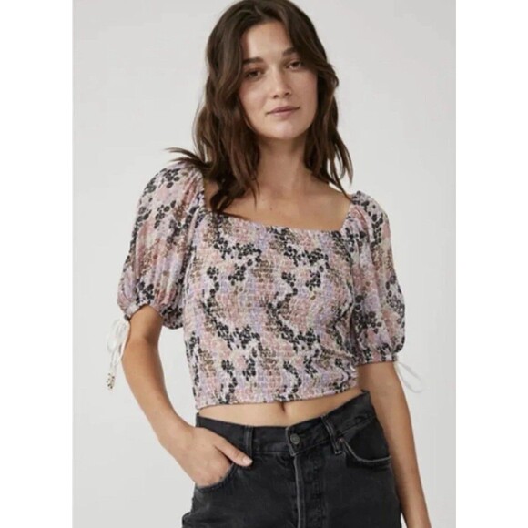 Free People Back on Top Cropped Blouse Ditsy Floral Smocked Cottagecore Fairy M - Picture 1 of 3